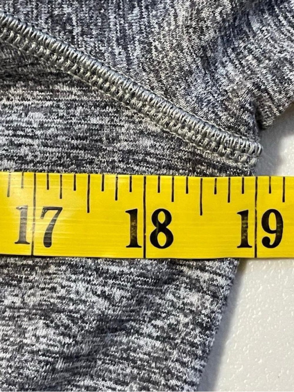 Lululemon Think Fast Hoodie - Picture 7 of 7